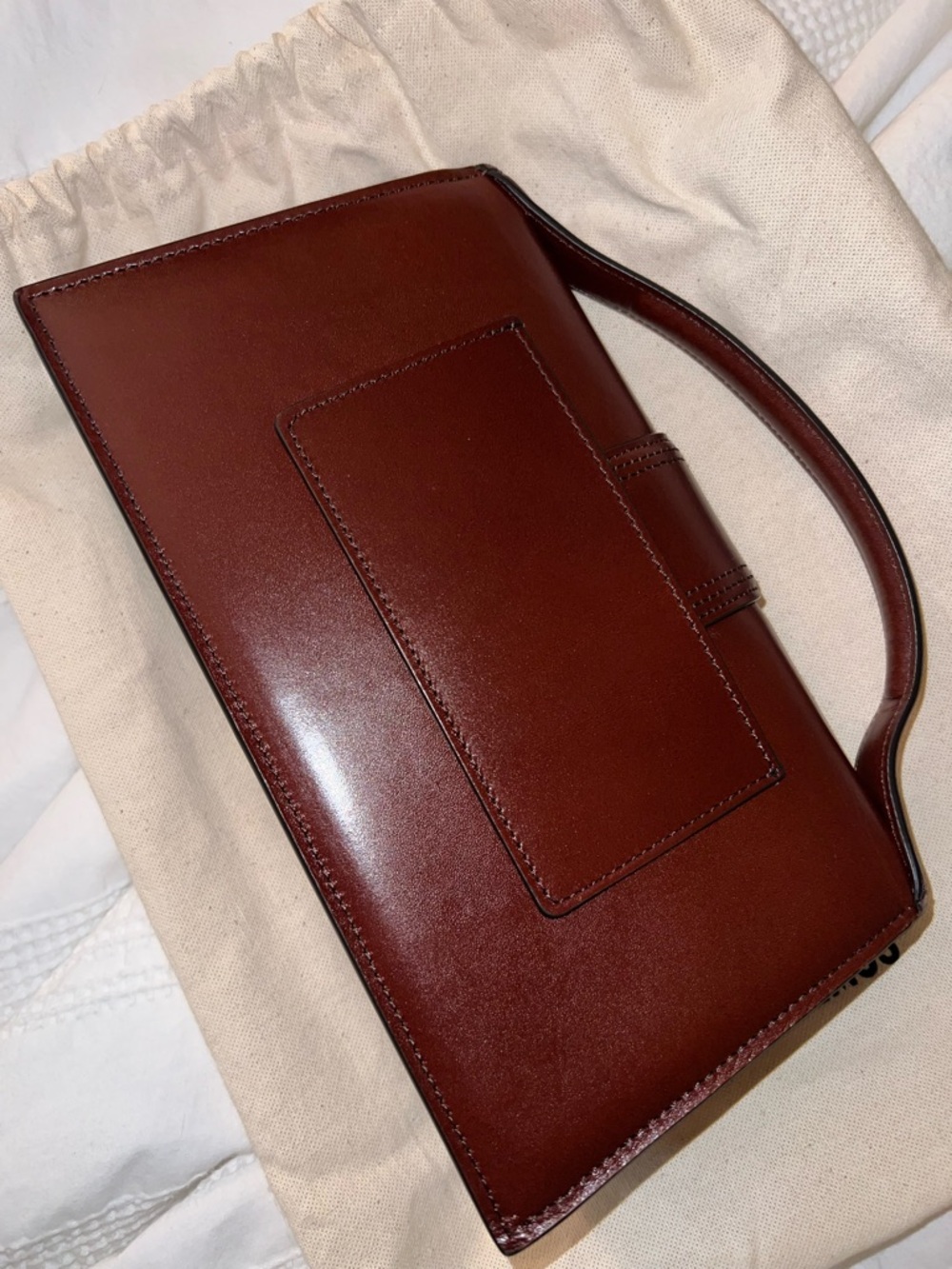 Jacquemus Chestnut Brown Leather Crossbody with Gold Logo - Picture 4 of 10